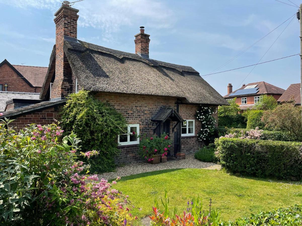 Chapel Cottage Tarporley Esterno foto
