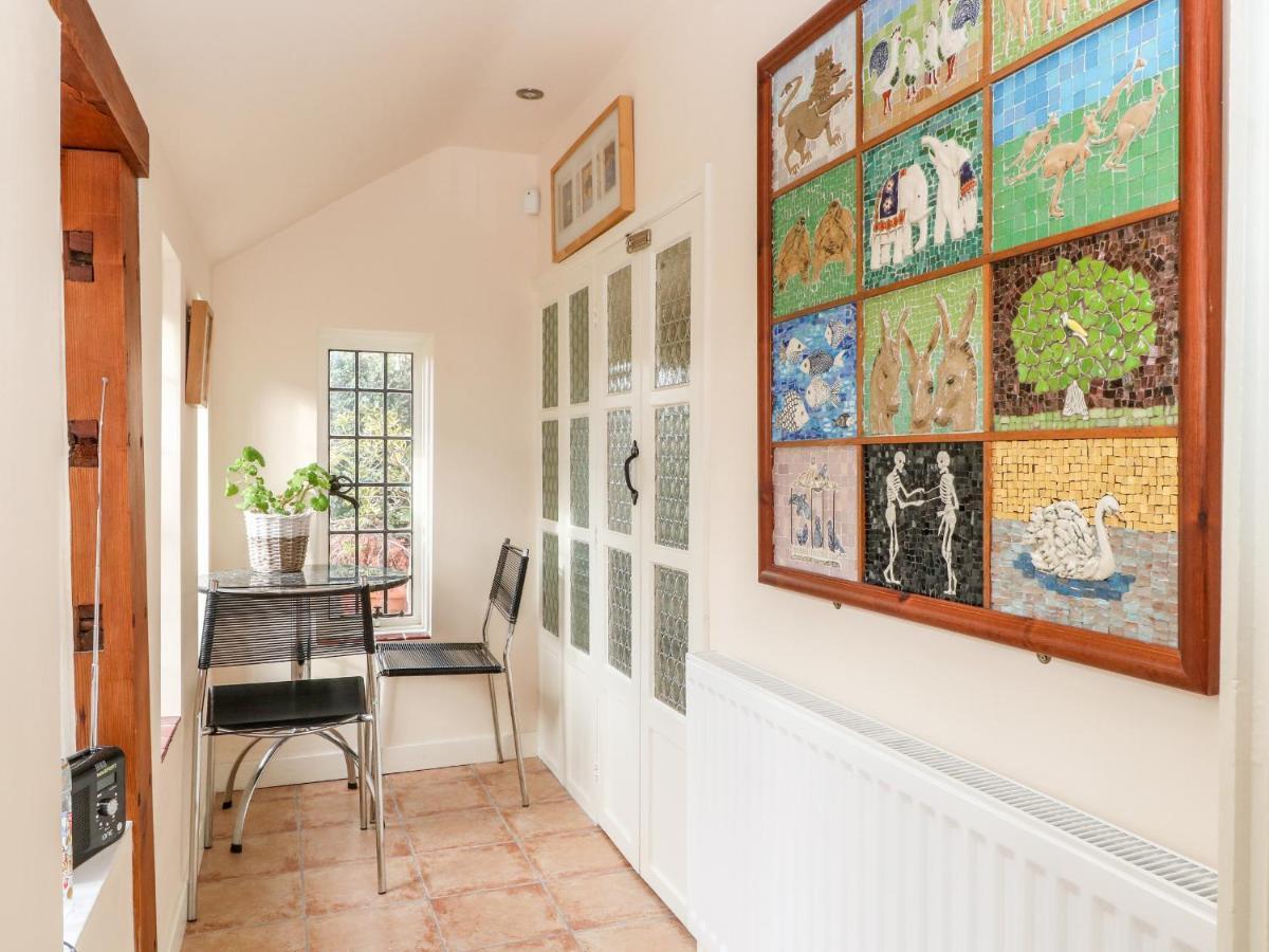 Chapel Cottage Tarporley Esterno foto